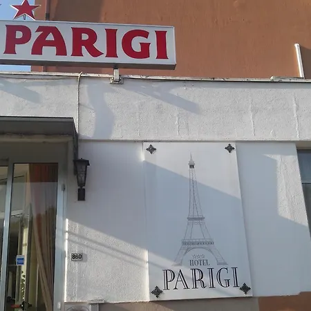 Parigi Hotell 3*