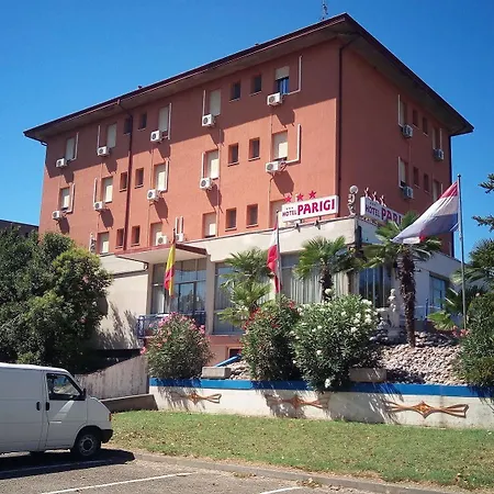 Hotel Parigi