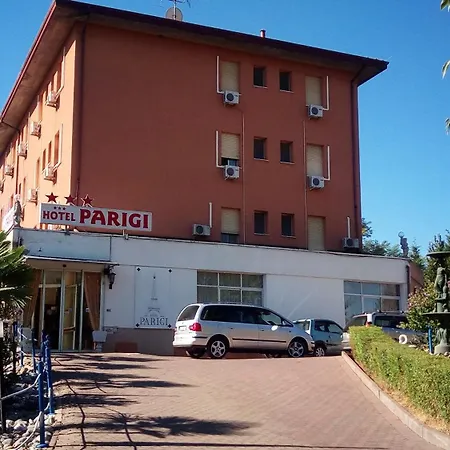 Hotel Parigi