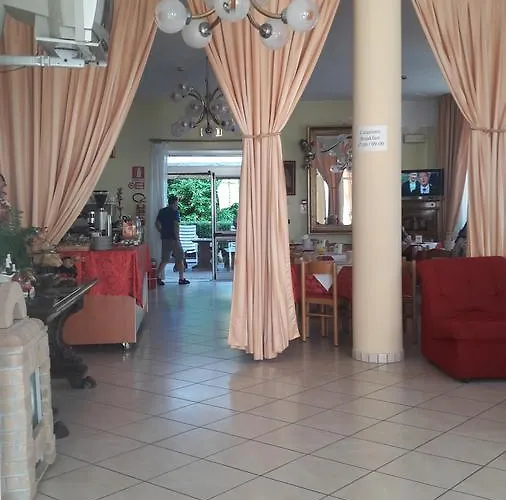 Hotel Parigi Castel San Pietro Terme