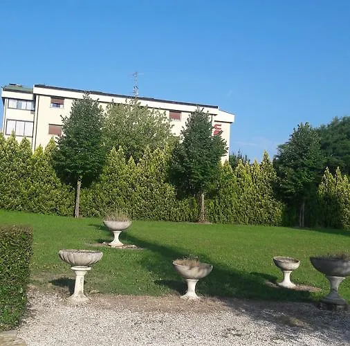 Hotel Parigi Castel San Pietro Terme